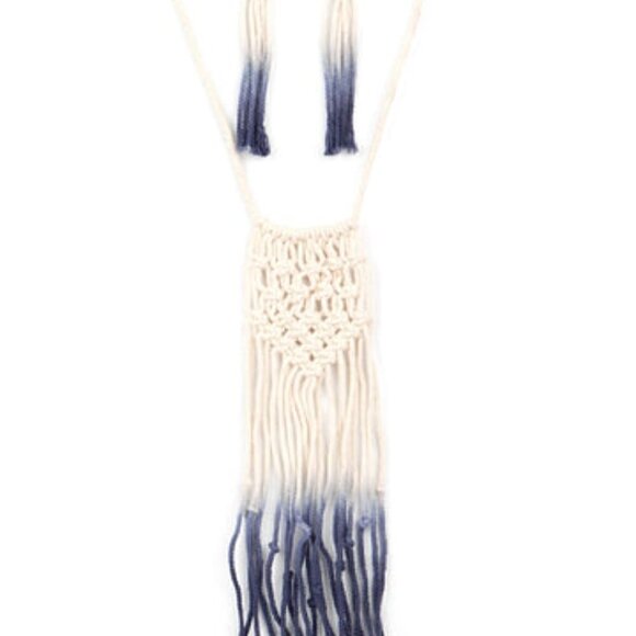 Surfin The Net Necklace - Picture 3 of 3